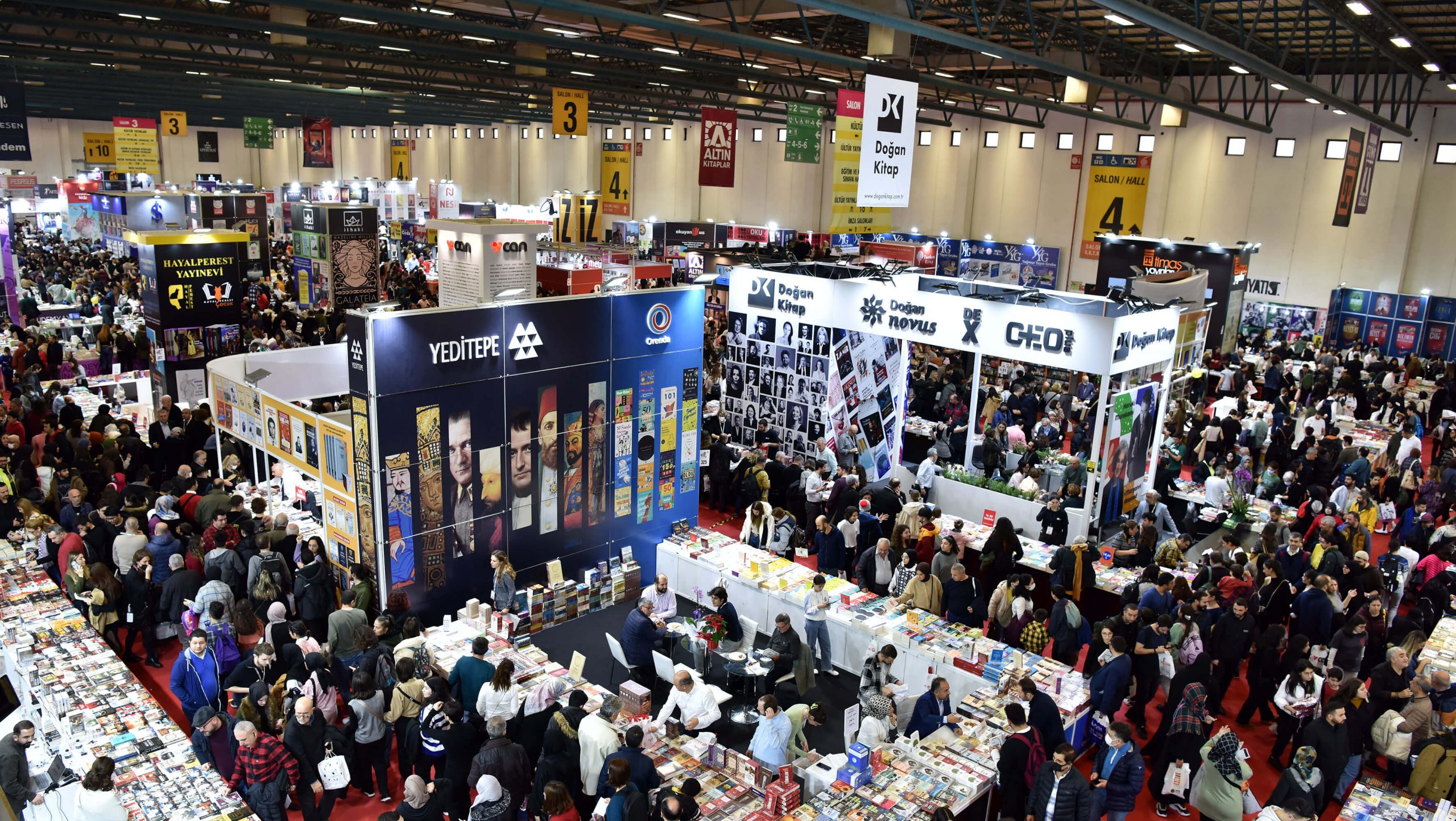 Uluslararası İstanbul Kitap Fuarı 2 yıl Aradan Sonra 462,753 Kitapseveri Buluşturdu