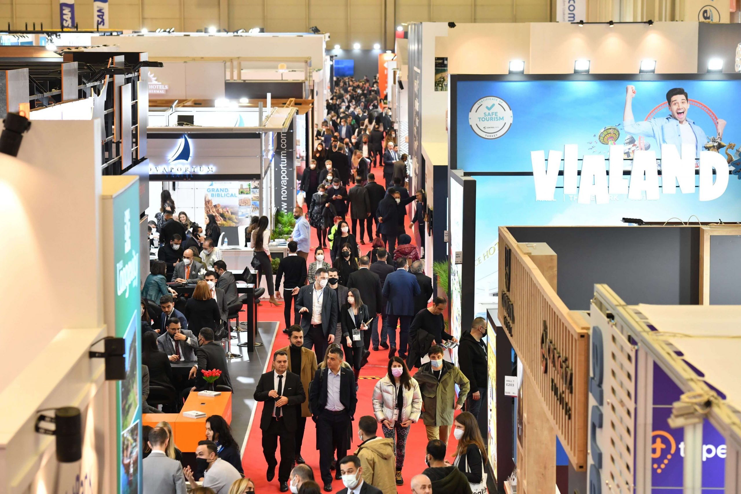 Turizm Sektörünün Buluşma Noktalarından EMITT’te <strong>Turizmin Yeni Geleceği Ele Alınıyor</strong>