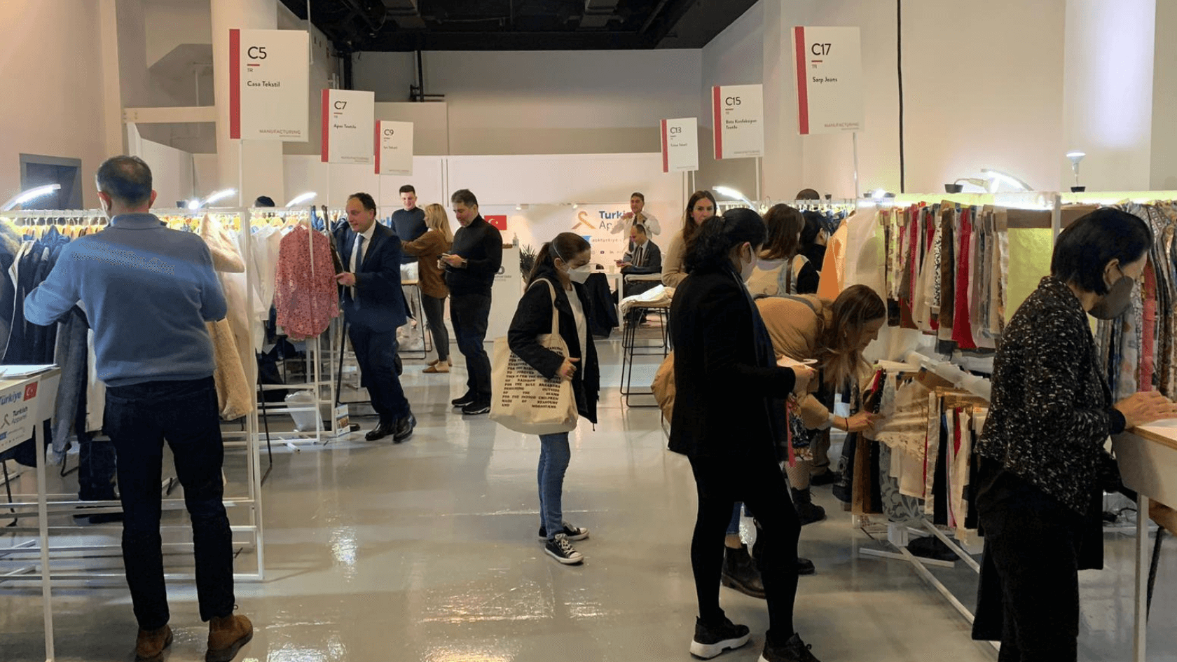 Türk moda endüstrisi Almanya ve ABD pazarlarında büyüyecek