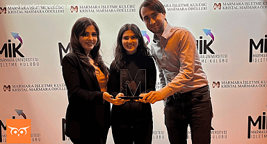 Tavuk Dünyası, Kristal Marmara Ödülleri’nde İkinci Kez “Yılın En İyi Restoran Zinciri” Seçildi